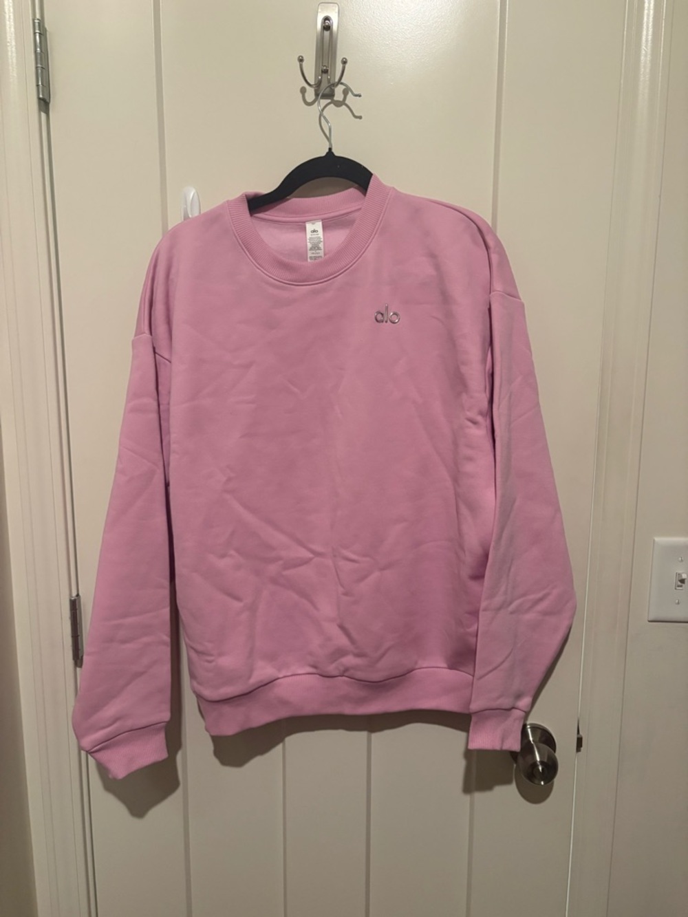 ALO Yoga Accolade Crew Neck Pullover
Small Candy Heart Pink NWT - Picture 4 of 7